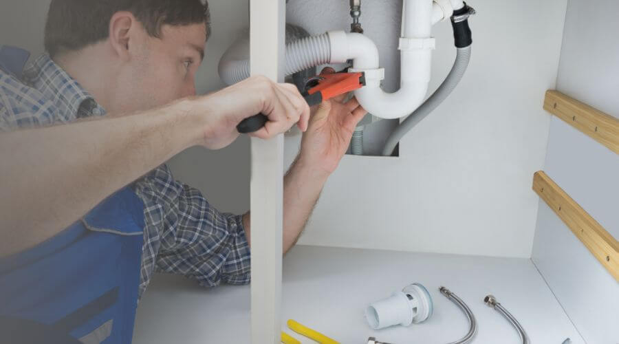 Professional expert plumbing services in McDonald, KS